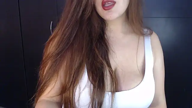 AdharaLujan online show from February 21, 3:32 pm