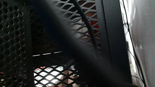 Snapshot of priselvis23 chatting on March 16, 7:49 pm priselvis23 online show from March 16, 7:49 pm