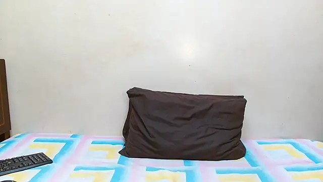 Snapshot of Wettitiesxxx chatting on January 19, 12:50 pm Wettitiesxxx online show from January 19, 12:50 pm