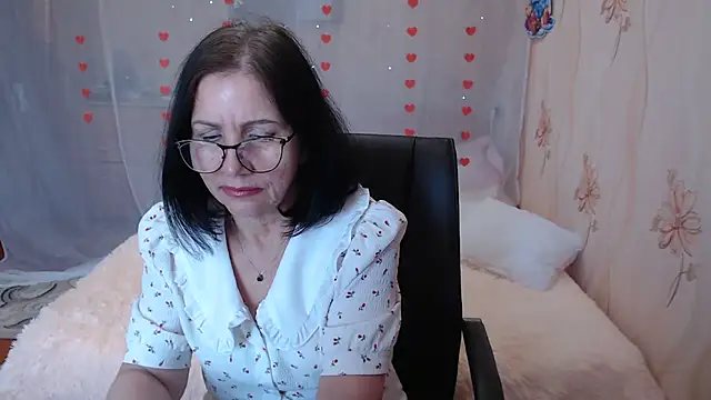 OlgaHottie online show from February 28, 2:20 am