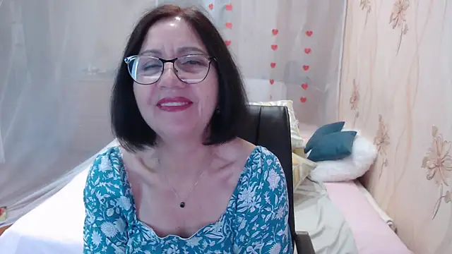 OlgaHottie online show from October 28, 11:29 pm