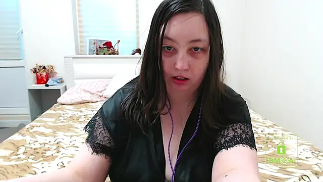 cute and hot online show from February 10, 1:33 pm