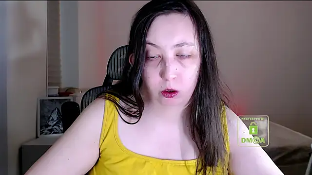 cute and hot online show from February 12, 7:53 pm