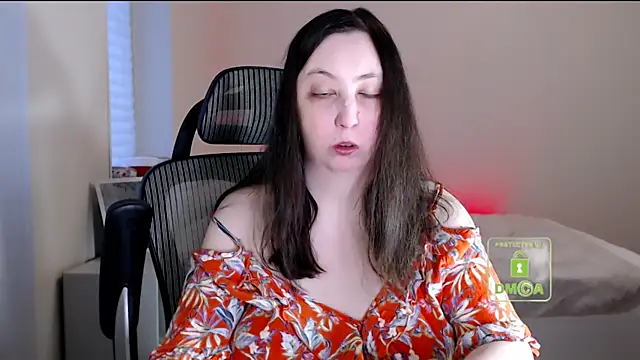 cute and hot online show from February 17, 2:46 pm