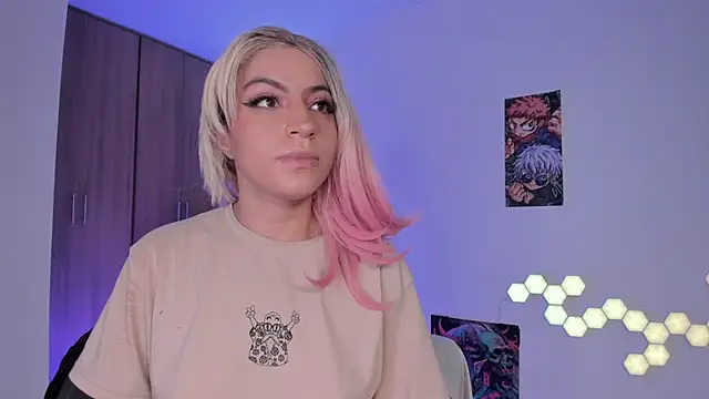 cyberzoe online show from February 9, 3:27 pm