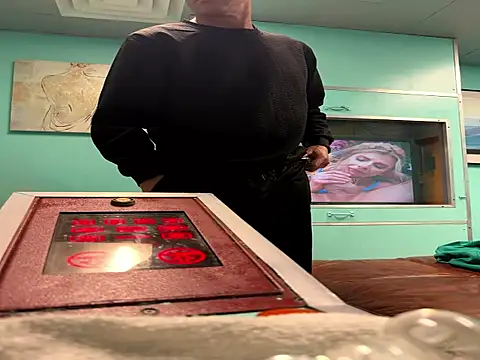 Snapshot of wheresando1 chatting on November 15, 5:16 am wheresando1 online show from November 15, 5:16 am