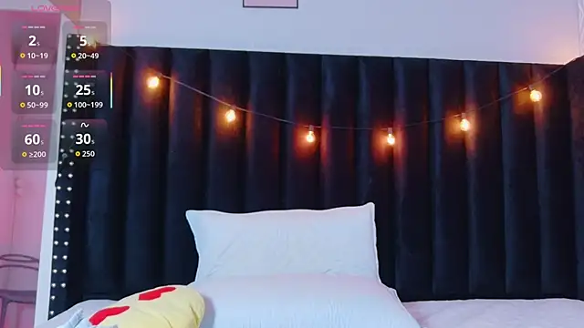 hotlatinateacher online show from October 29, 7:21 am