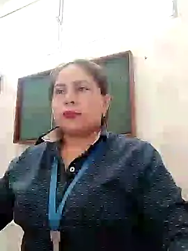 Snapshot of Norve26 chatting on December 9, 7:39 pm Norve26 online show from December 9, 7:39 pm