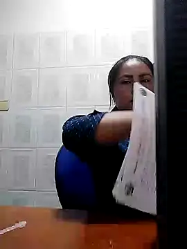 Snapshot of Norve26 chatting on January 29, 8:14 pm Norve26 online show from January 29, 8:14 pm