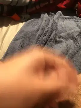 Snapshot of darksmoke011 chatting on February 7, 2:29 am darksmoke011 online show from February 7, 2:29 am