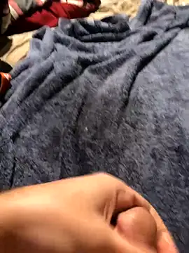 Snapshot of darksmoke011 chatting on December 2, 9:10 pm darksmoke011 online show from December 2, 9:10 pm