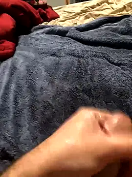 Snapshot of darksmoke011 chatting on December 5, 2:31 am darksmoke011 online show from December 5, 2:31 am