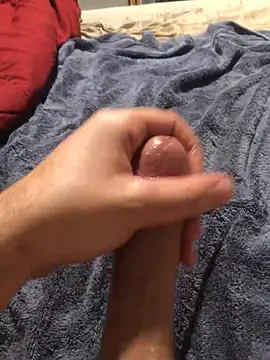 Snapshot of darksmoke011 chatting on February 6, 10:24 pm darksmoke011 online show from February 6, 10:24 pm