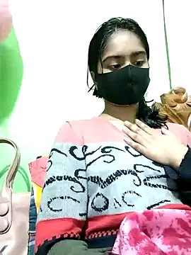 Arisha- online show from December 10, 4:06 pm
