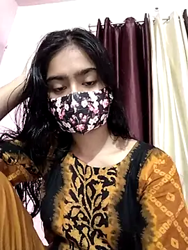 Snapshot of Arisha- chatting on October 4, 7:45 pm Arisha- online show from October 4, 7:45 pm