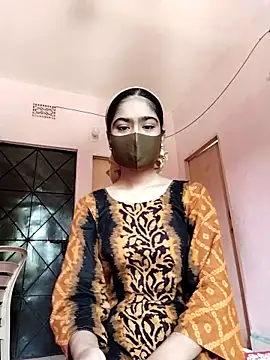 Snapshot of Arisha- chatting on October 19, 6:36 am Arisha- online show from October 19, 6:36 am