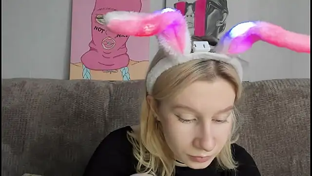 EnigmaSee online show from November 15, 9:06 am