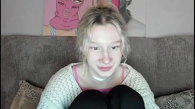 EnigmaSee online show from December 5, 1:14 am