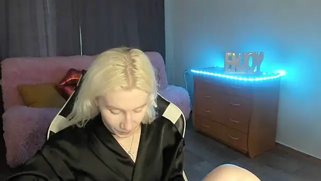 EnigmaSee online show from July 11, 9:34 am