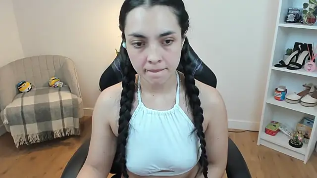  BellaEvans  online show from January 20, 12:07 pm