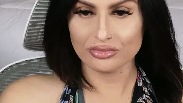 xprettysmilex online show from March 12, 8:48 pm