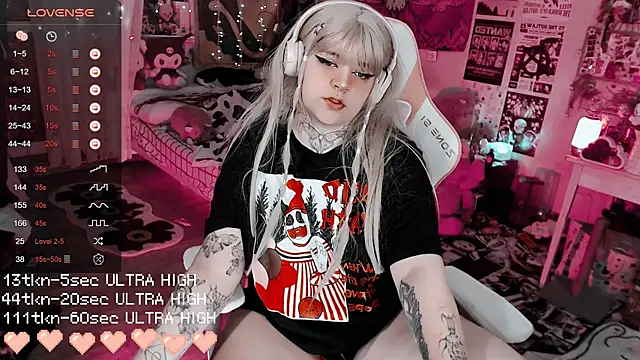 noori  hope online show from December 13, 9:31 pm