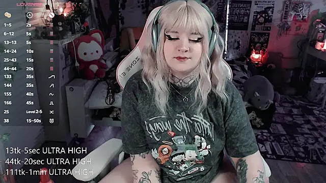 noori  hope online show from March 26, 11:21 pm