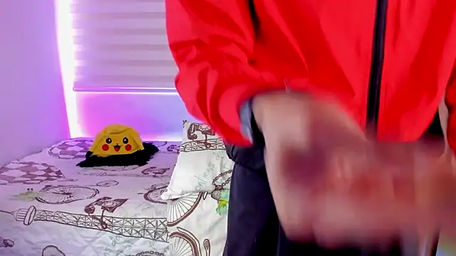 aldrinwhite online show from October 13, 6:08 pm