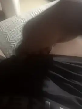 CurvyblxkDixk21 online show from January 18, 8:09 pm