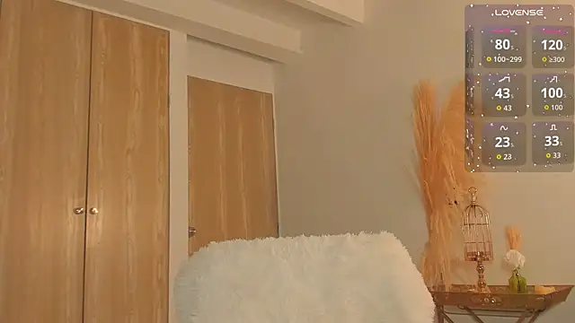 Snapshot of Chrishell_ chatting on June 14, 2:24 am Chrishell online show from June 14, 2:24 am