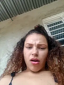 Mommy-Hot online show from February 3, 6:39 pm