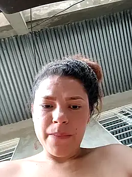 Mommy-Hot online show from February 8, 9:46 pm