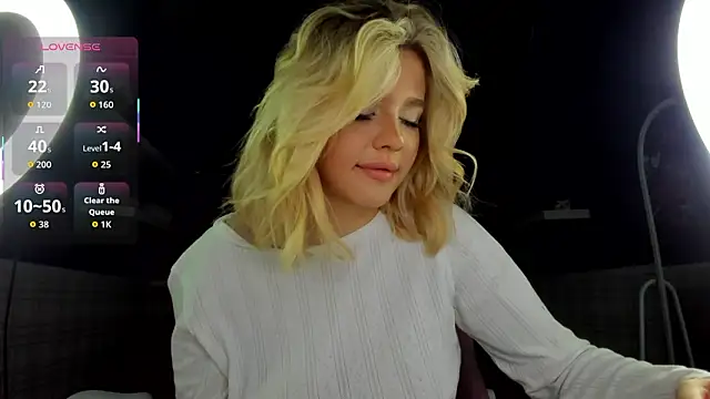 Anna Robinson online show from March 17, 12:37 am