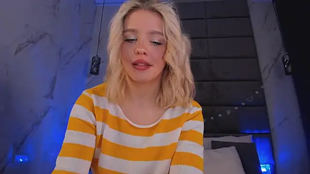 Anna Robinson online show from March 23, 1:53 am