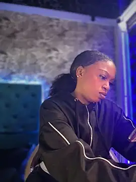 Melany Williams online show from November 20, 12:49 pm