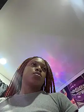 Snapshot of Melany_Williams chatting on June 4, 12:44 pm Melany Williams online show from June 4, 12:44 pm
