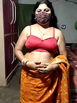 Snapshot of Mourani24 chatting on May 14, 5:31 pm Mourani24 online show from May 14, 5:31 pm