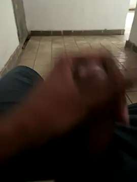 Snapshot of A-mira chatting on September 26, 10:41 am A-mira online show from September 26, 10:41 am