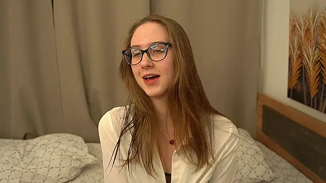 Snapshot of PrincessMononokee chatting on February 9, 7:41 pm PrincessMononokee online show from February 9, 7:41 pm