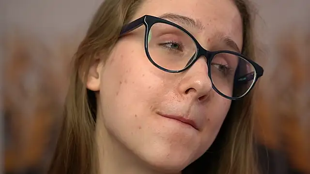 Snapshot of PrincessMononokee chatting on March 7, 1:42 am PrincessMononokee online show from March 7, 1:42 am