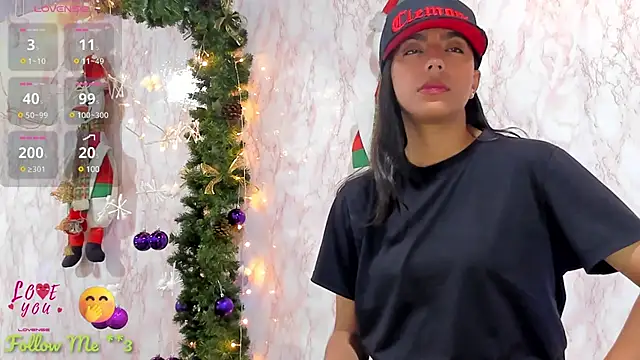 BarbieHotLaura online show from December 23, 12:03 am