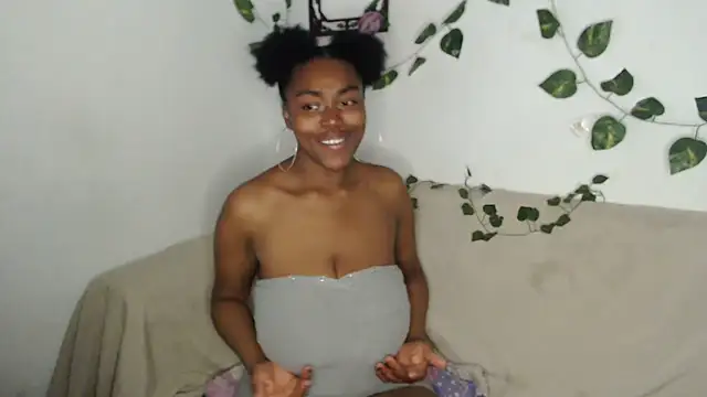 lyssyhorny online show from September 30, 1:21 am