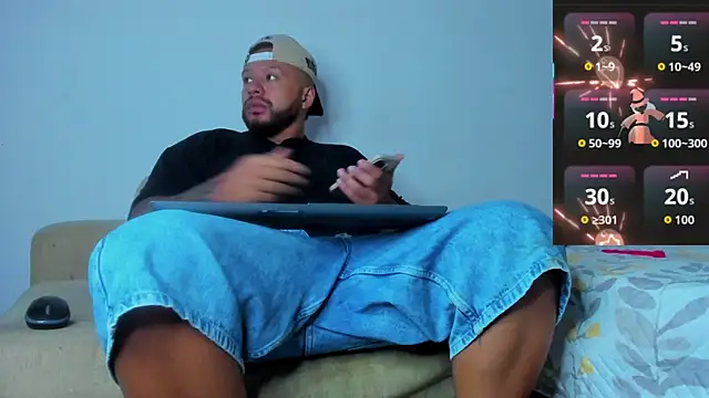 ToonyDee online show from October 21, 2:07 pm