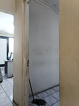 SexyHipsStar online show from October 9, 8:34 am