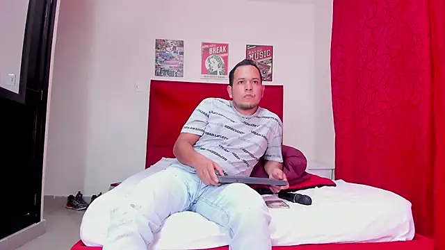 KattiaRose online show from January 29, 8:56 pm