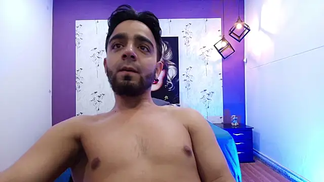 Little Alann online show from December 27, 8:18 pm