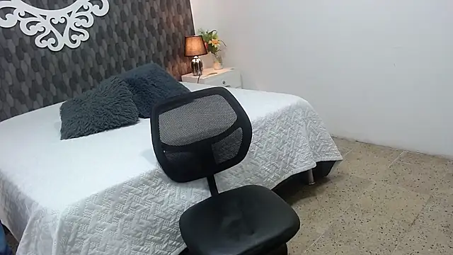 Little Alann online show from February 22, 1:22 am
