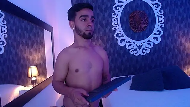 Little Alann online show from February 22, 4:29 am