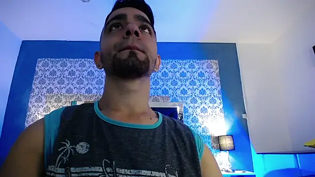 Little Alann online show from March 8, 4:06 pm
