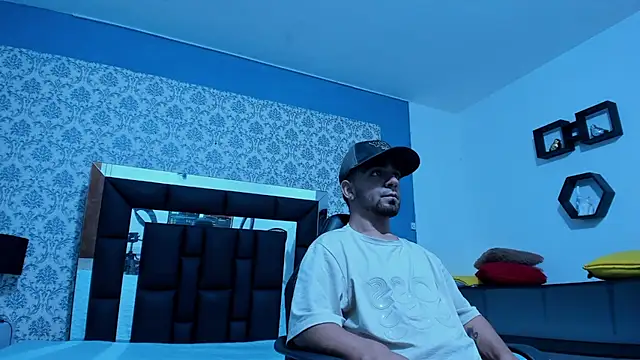 Little Alann online show from March 14, 5:57 pm